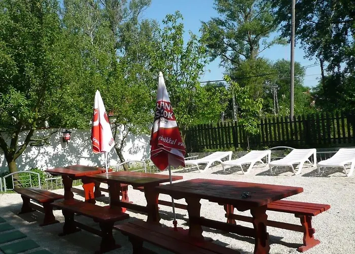 Vakantiehuis In 19443 *